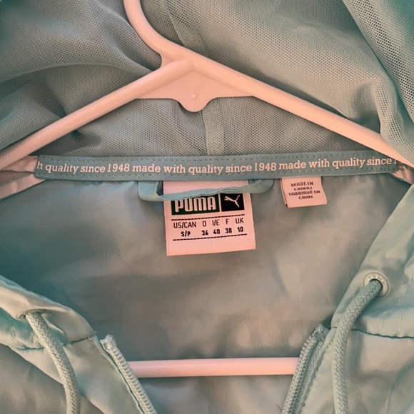Puma WindBreaker - Picture 3 of 8